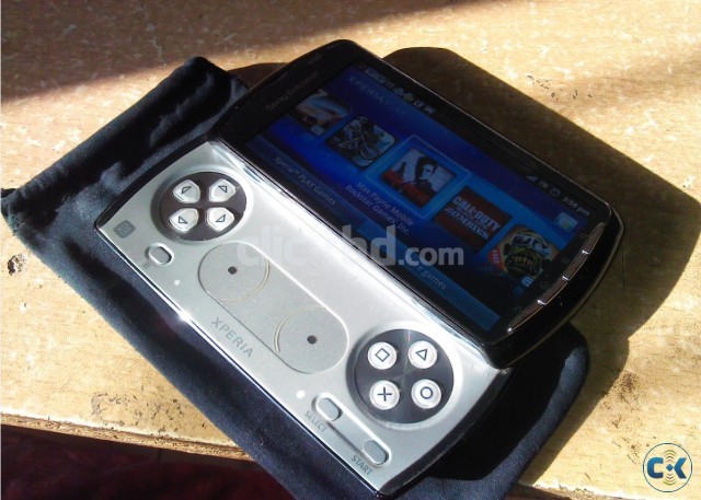 Sony Xperia Play R800i for sale or exchange price negotiable large image 0