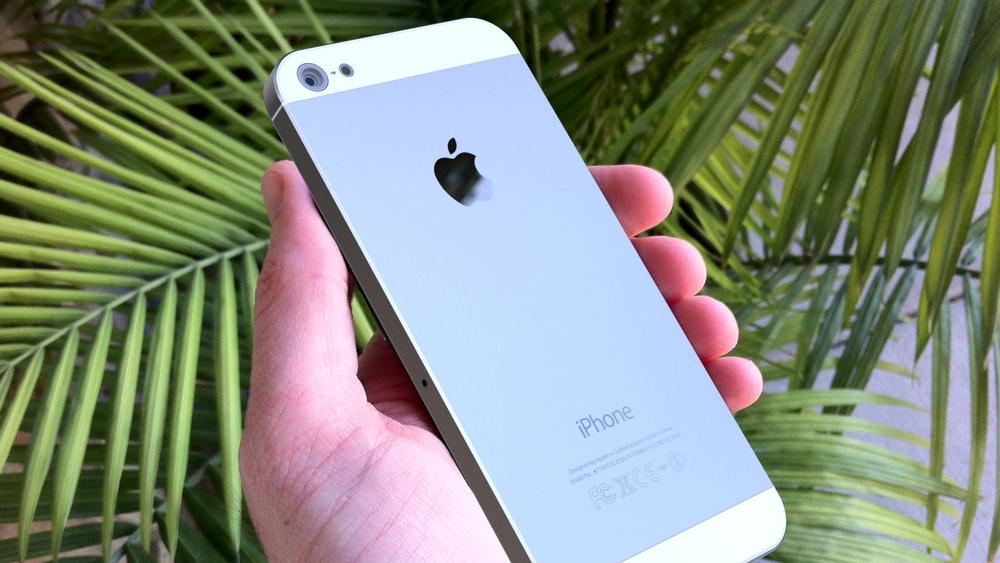 iphone 5 32GB white 42500 tk large image 0