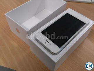 I Phone 5 16GB Factory Unlock full box