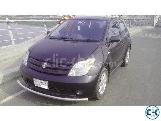 TOYOTA IST BLACK 2004 09 FRESH LIKE NEW SELF DRIVEN CAR