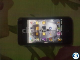 Apple iPhone 4s