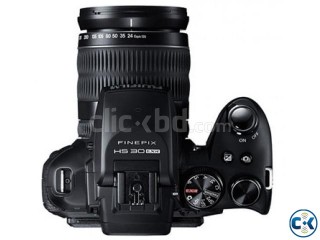 Fujifilm FinePix HS30EXR 16MP 30X Zoom