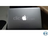 Macbook Air core i5 4GB ram 128 GB ssd Mid 2013