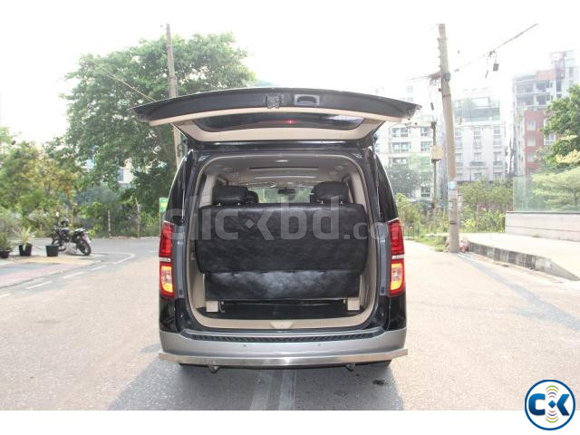 Hyundai H1 New Shape Sunroof 2020 large image 3