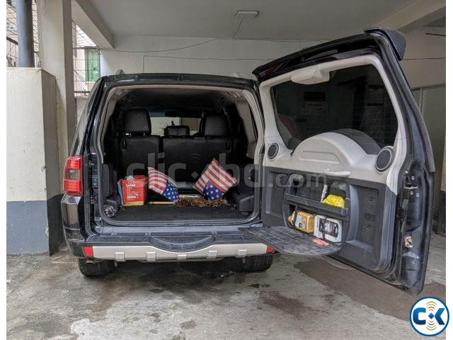 Mitsubishi Pajero V93W large image 4