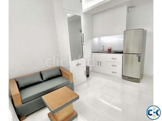 Furnished 1-Bhk Studio Apartment in Bashundhara R A for Ren large image 1