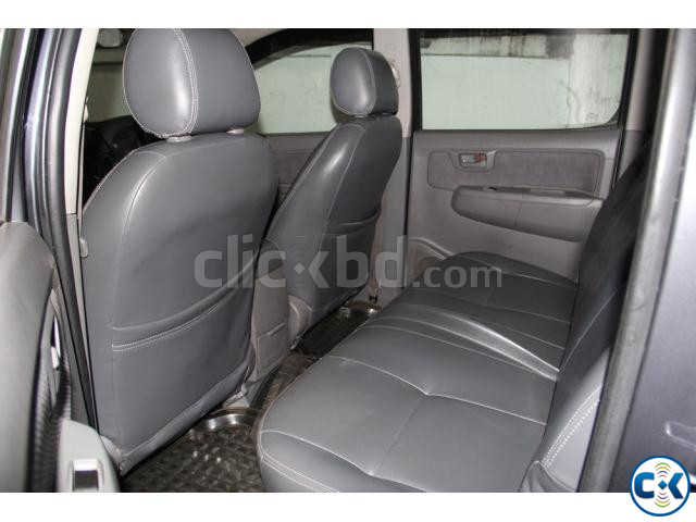 Toyota Hilux Double cabin Pickup D4D 2011 large image 3