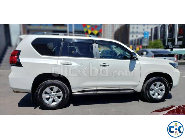 Toyota Prado 2022 large image 2