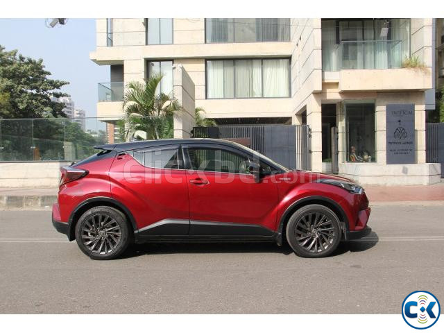  Toyota C-HR G-LED Package 2017 Red Wine  large image 0