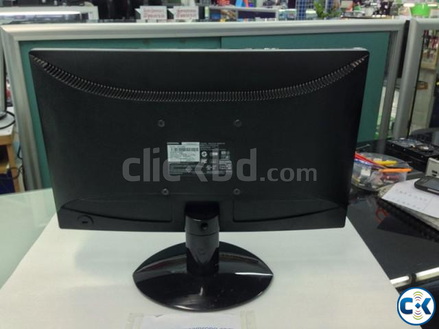 HP Compaq S1922 LED HD 19 Monitor large image 1