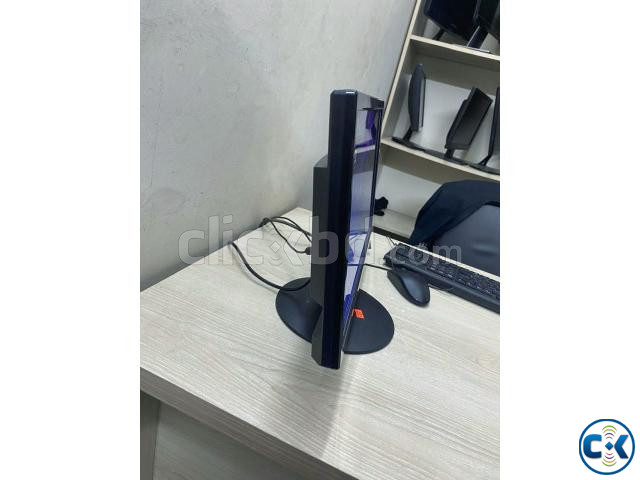 GIGASONIC 19 HD LED Monitor large image 1