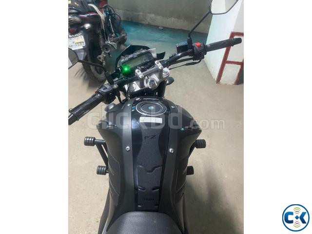 FOR SALE Yamaha FZs V2 2023 Like New Only 5 081 KM large image 2
