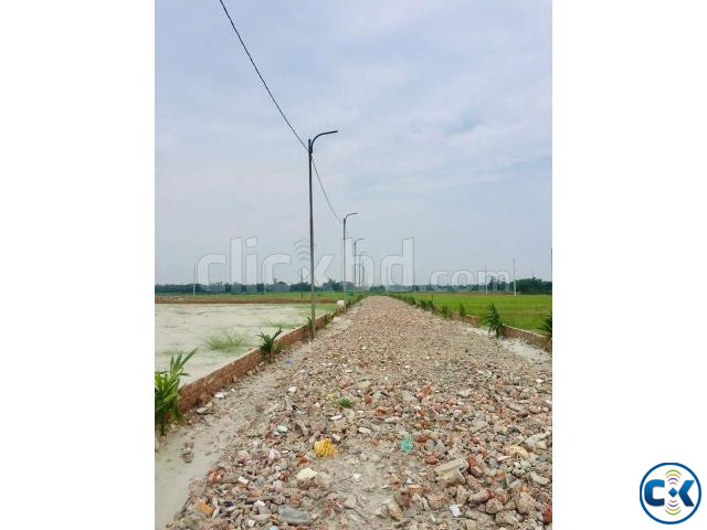  পূর্বাচল ৩০০ ফিট রোডের পাশে ১৮০ ফিট রোডে জমি বিক্রি  large image 1