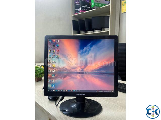  Esonic 17 LED Monitor HD Square Display large image 0