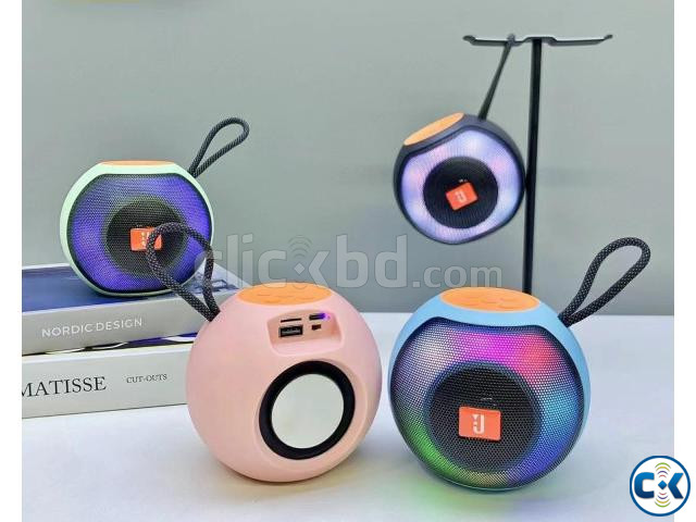 X811 Mini Portable Bluetooth Speaker With RGB Lighting large image 2