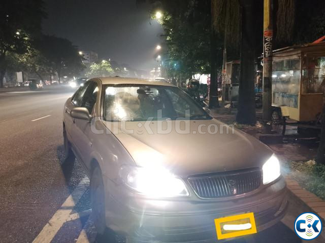 Nissan Bluebird Trim-Sylphy Model-2004 large image 1