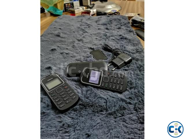Nokia 1280 Original Button Phone Long Battery FM Radio large image 1