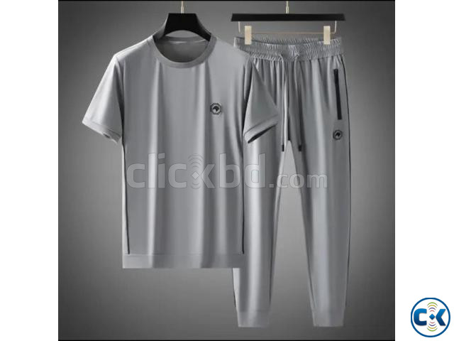 ফুল হাতা টিশার্ট এন্ড ট্রাউজার কম্ব সেট large image 3