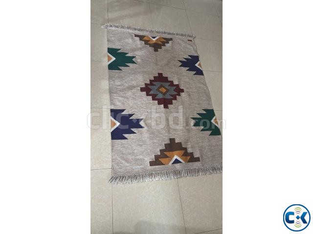 Aarong Floor Cover large image 0