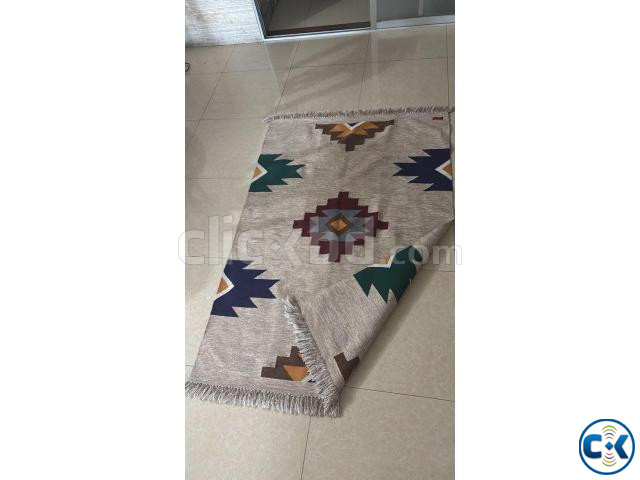 Aarong Floor Cover large image 1