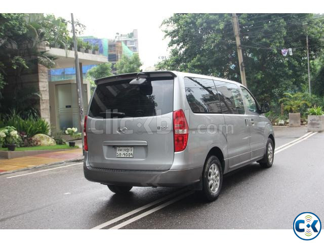 Hyundai H1 New Shape 2015 12 Seater Octane large image 1