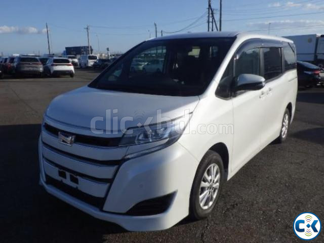 Toyota Noah Hybrid 2020 Family Comfort large image 0