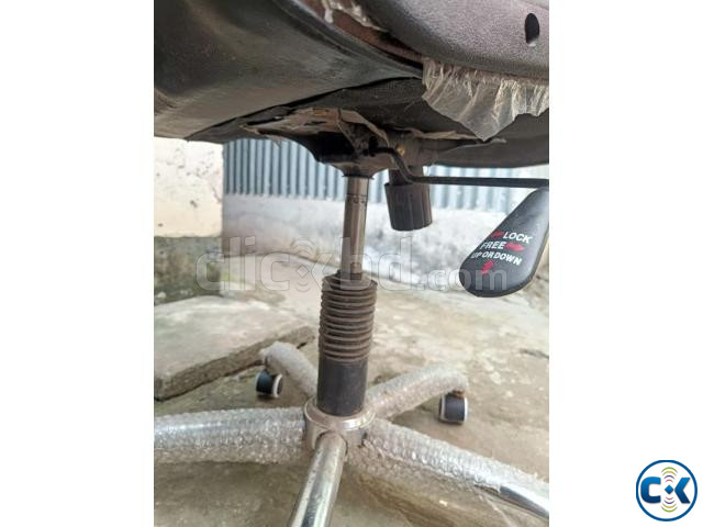 Executive Office Chair Swivel Rolling Chair  large image 3