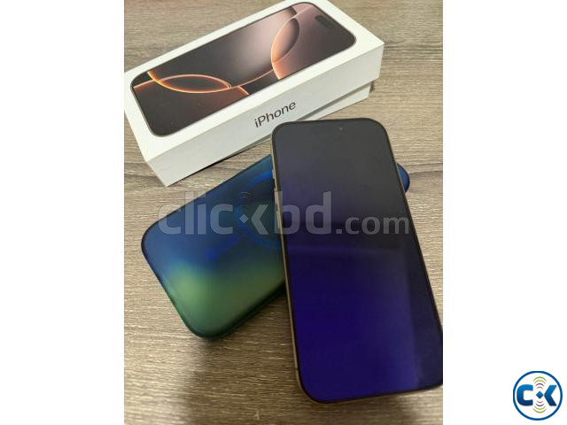 Apple iPhone 16pro 1tb large image 0