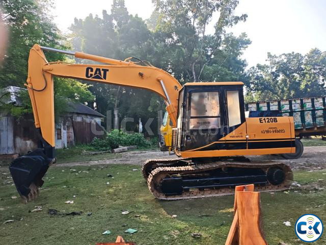 Cat_E120B full fresh excavator imported from ChittagongPort large image 3