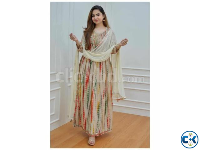 Gorgeous readymade Three piece large image 0