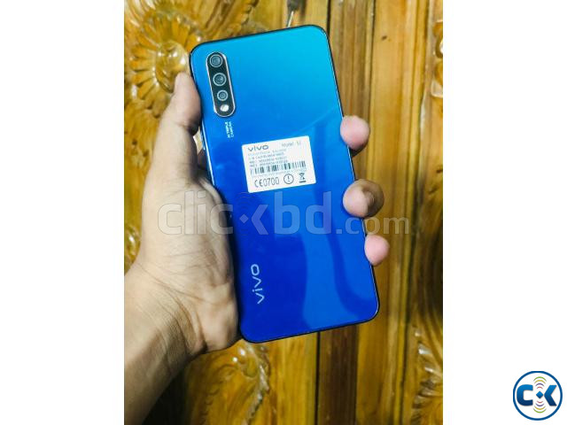 vivo s1 large image 1