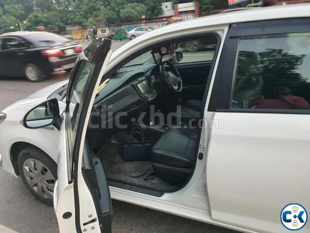 Toyota Axio X Trim 2015 Reg 2021 large image 4