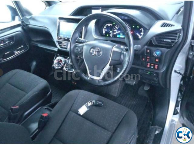 Toyota Noah Hybrid 2021 large image 3