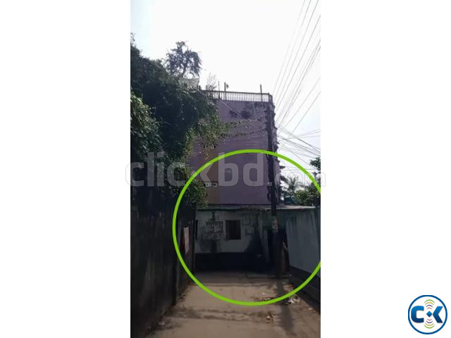 উত্তর হালিশহরে সেমি-পাকা ঘরসহ জমি বিক্রি হবে large image 2