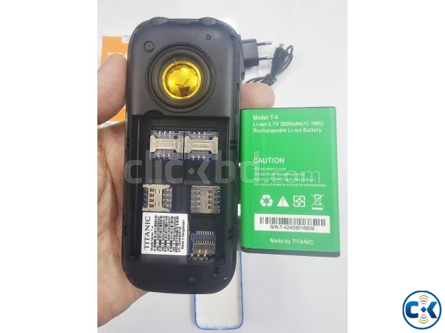 Titanic T4 Four Sim Button Phone Blue large image 3