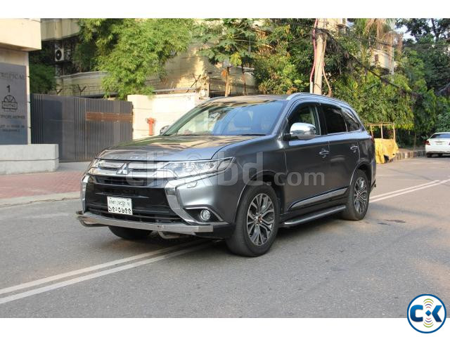 Mitsubishi Outlander New Shape 4WD 2016 large image 0