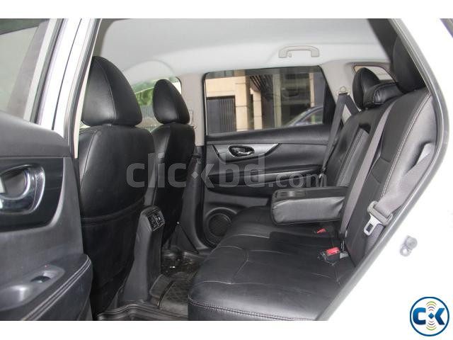 Nissan X Trail New Shape 2016 large image 3