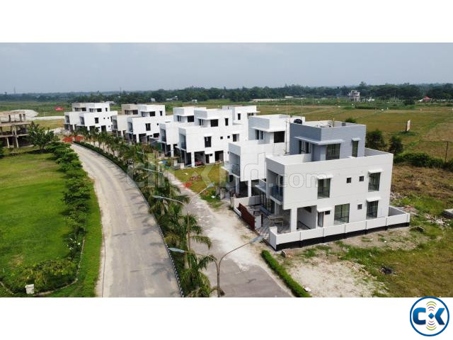 প্লট জমি Plot At dhaka- Mawa amin mohammad The Valley  large image 1