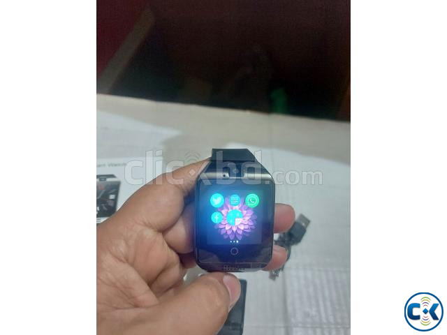 Q18 Smart Mobile Watch Full Touch Single Sim Smart watch large image 2