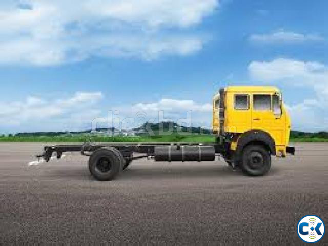 LPT 1615 Truck large image 0