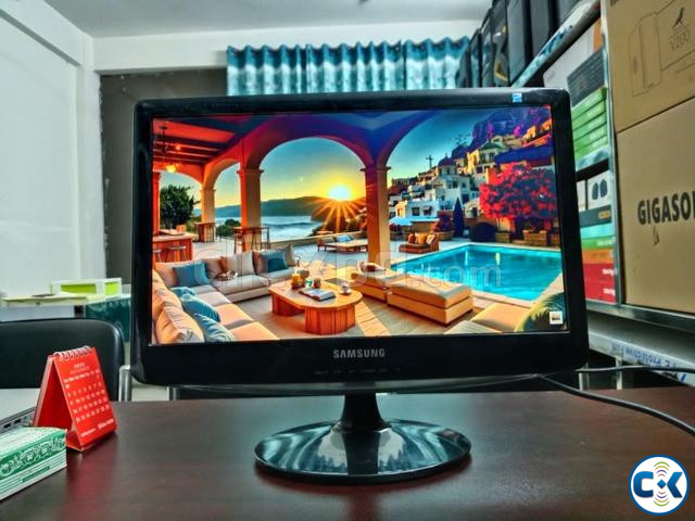 Samsung B1930 19 HD LED Monitor large image 2