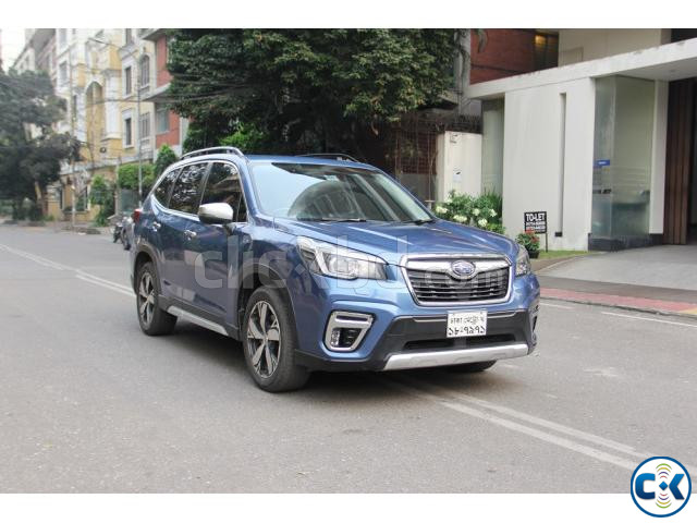 Subaru Forester 2019 Premium Blue large image 0