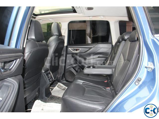 Subaru Forester 2019 Premium Blue large image 4