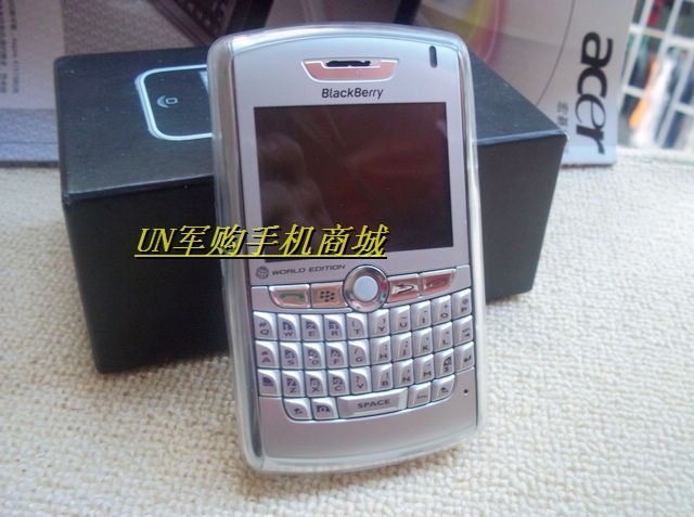 Black Berry 8830 large image 0