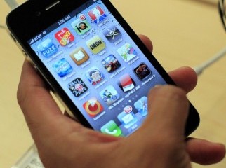 iphone 4 99 new life time 30hours only factory unlocked 
