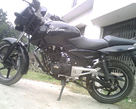 pulsar150 BLACK large image 0