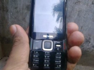 Nokia n82 fully Boxed with 4GB card...... URGENT SELL