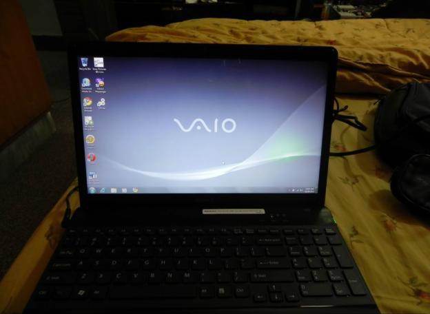 Sony VAIO VPCEB1Z0E large image 0