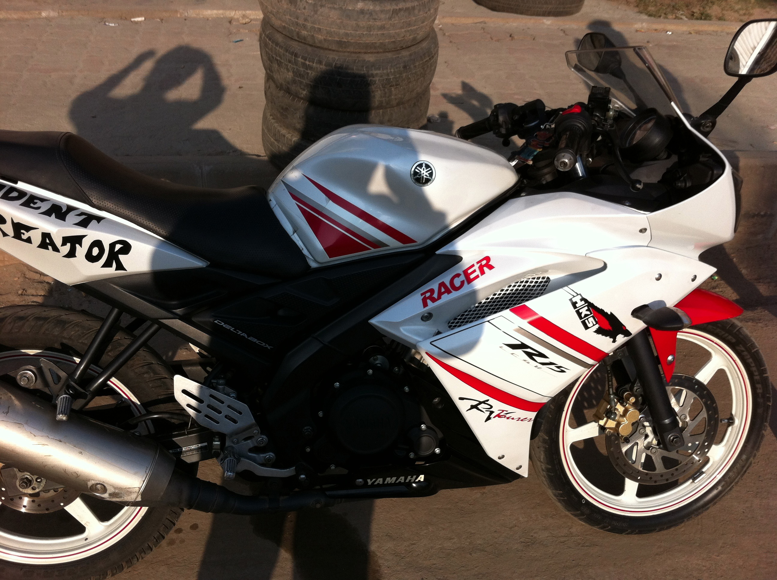 limited addition white r15 large image 0