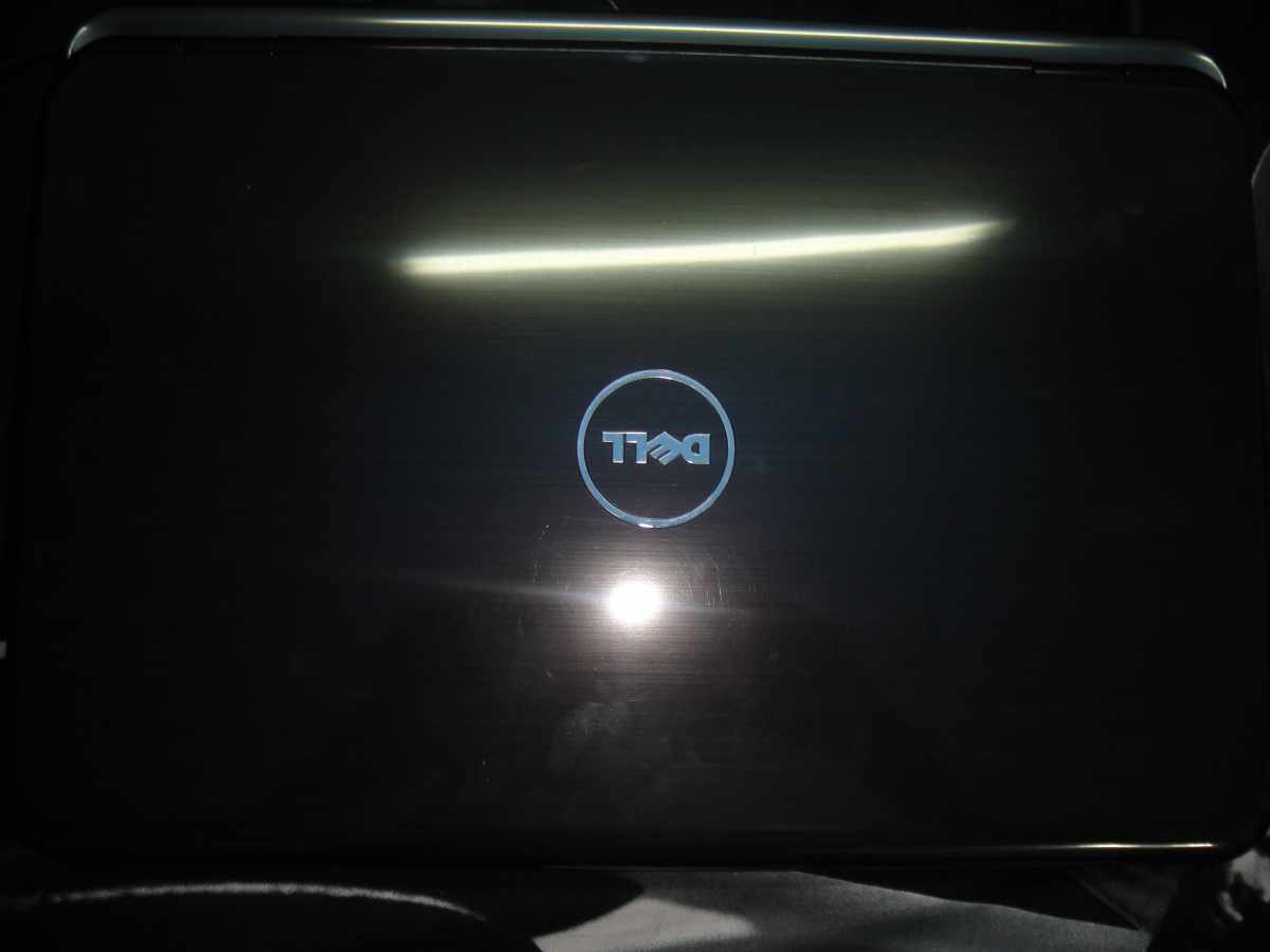 Dell Inspiron n5010 core i5 2.67GHz 2gb ram 500HDD laptop large image 0